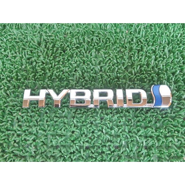 NOAH [中古] ノア DAA-ZWR80G 左フェンダーエンブレム(HYBRID) 75351