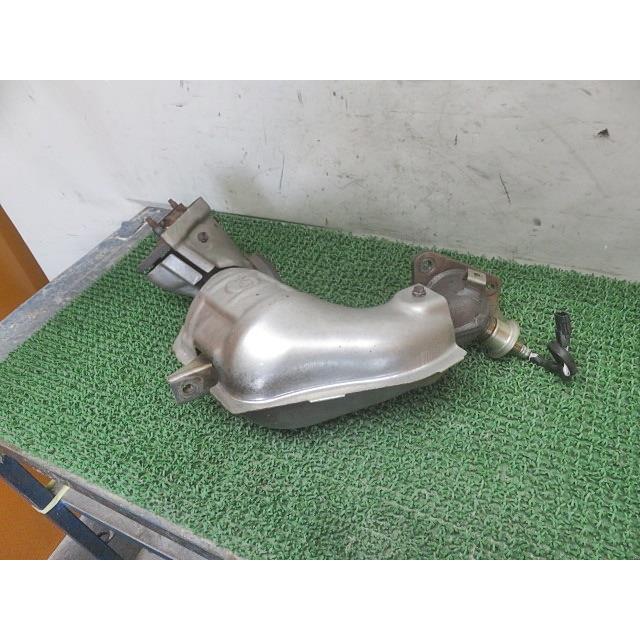 中古] H27/8 ルーテシア シャシースポール ABA-RM5M 触媒 350416