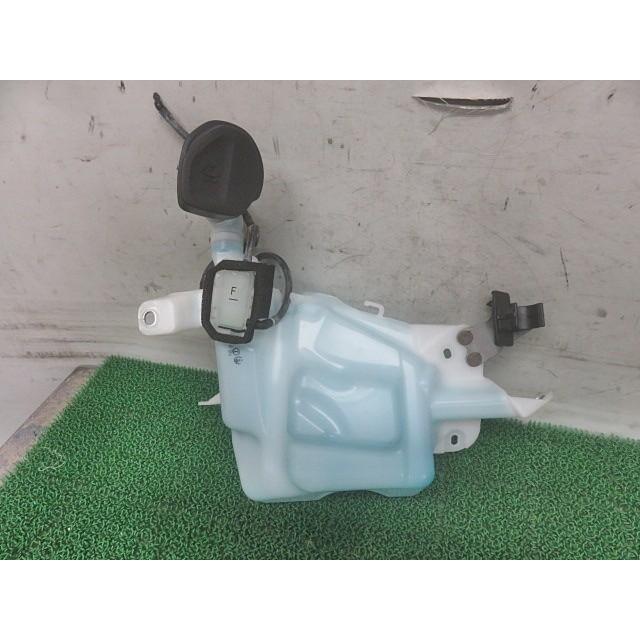 [中古] H26/8 デュトロ ワイドロング TKG-XZU775M ウォッシャータンク 370296 : 山崎オートパーツ Yahoo ...