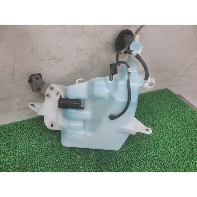 [中古] H26/8 デュトロ ワイドロング TKG-XZU775M ウォッシャータンク 370296 : 山崎オートパーツ Yahoo ...