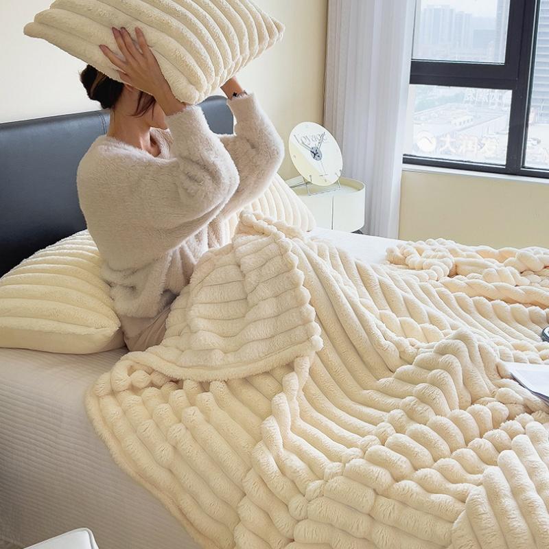 毛布 ブランケット 厚手 大判 掛け布団 シングル ダブル もこもこ