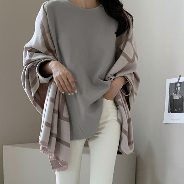 ラウンドネック フレア カットソー Tシャツ 長袖 トップス レディース 可愛い 流行 きれいめ シンプル 大人可愛い 春 秋 ゆったり 大きめ オーバーサイズ 無地 |  | 10