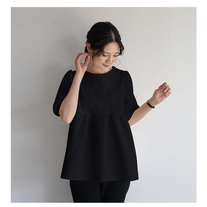 ジャガードブラウス エンボス加工 Aライン ペプラム 半袖 パフスリーブ バックリボン トップス レディース おすすめ おしゃれ スッキリ |  | 17