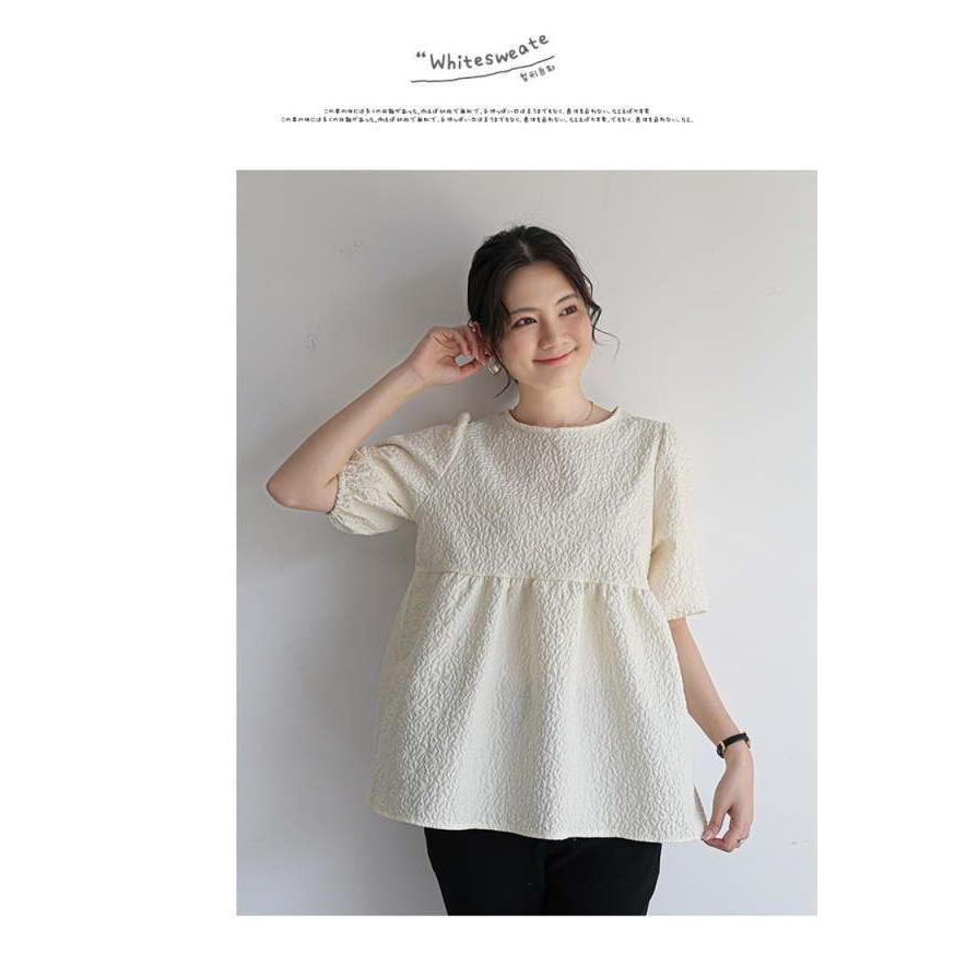 ジャガードブラウス エンボス加工 Aライン ペプラム 半袖 パフスリーブ バックリボン トップス レディース おすすめ おしゃれ スッキリ |  | 07