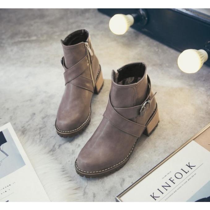 ブーツ レディース ショートブーツ エンジニアブーツ サイドジップ ミドルブーツ ショート丈 太ヒール 歩きやすい 美脚 |  | 03