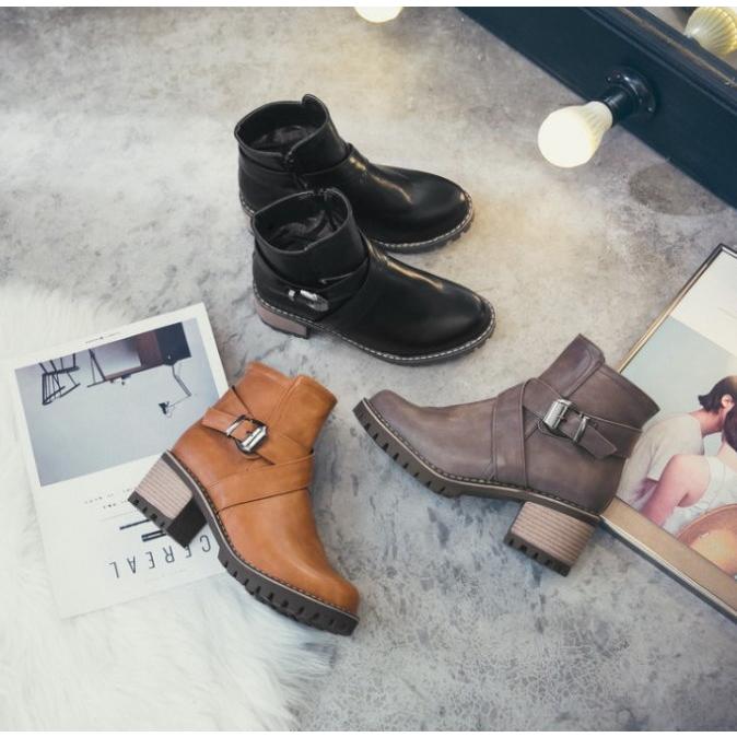 ブーツ レディース ショートブーツ エンジニアブーツ サイドジップ ミドルブーツ ショート丈 太ヒール 歩きやすい 美脚 |  | 04