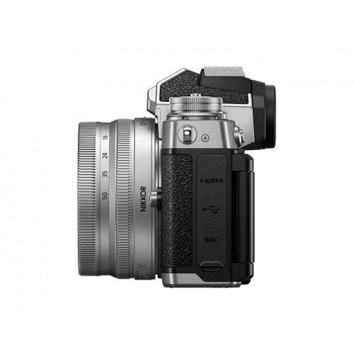 Nikon Z fc シルバー レンズセット16ー50 SL Kit Nikon Z fc シルバー レンズセット16ー50 SL Kit 新品)Nikon (ニコン