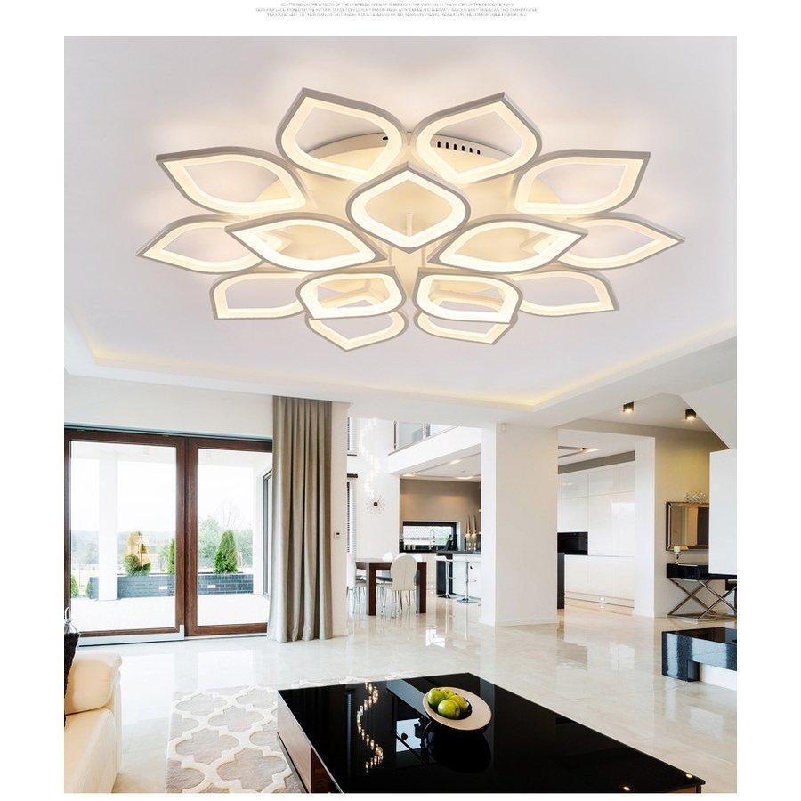 蓮の花 シーリングライト led シャンデリア リビングルーム 蓮の花 シーリングライト led シャンデリア リビングルーム