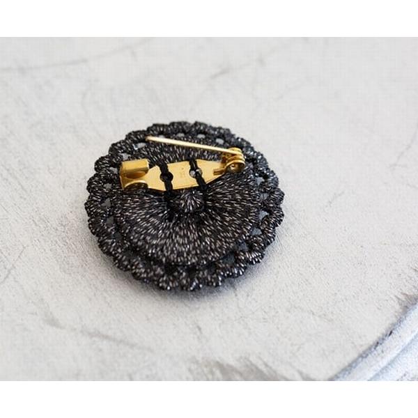 トリプルオゥ ブローチ レースホイール シルバー BR005