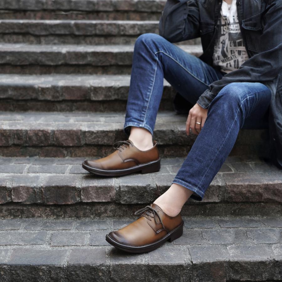 Belle＆Sofa（ベルアンドソファ） 手染めヴィンテージシューズ レース