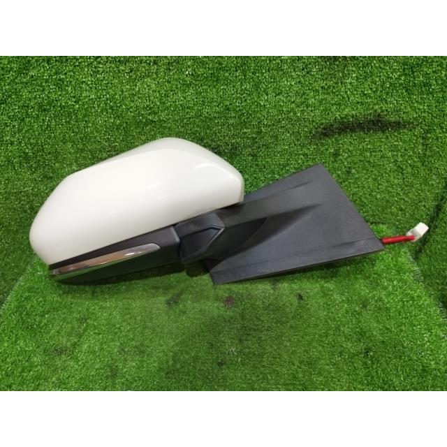 プリウス DAA-ZVW51 右サイドミラー 右ドアミラー 87910-47360 