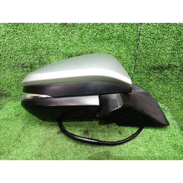 ヴォクシー DBA-ZRR80G 右サイドミラー 右ドアミラー 87910-28B50