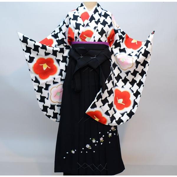 着物袴セット ジュニア用へ直し 135cm〜143cm 黒×白 千鳥格子 椿 豪華  