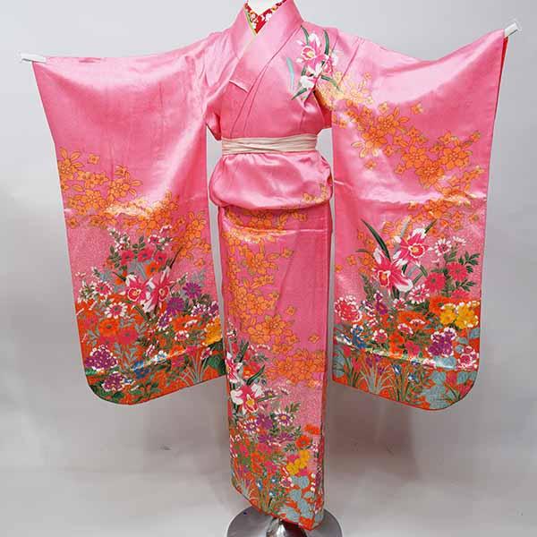 七歳 女児 着物と長襦袢セット 仕立て上がり ピンク地 刺繍入り半襟