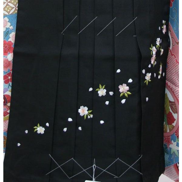 刺繍袴 単品 女性用 行灯袴 ヘラあり 黒地 袴下87cm 91cm 95cm 卒業式 