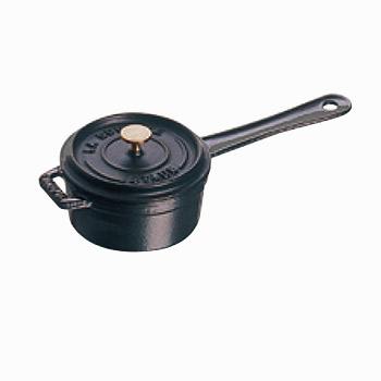 ストウブ スモールソースパン 10cm 黒 40509−537 : 厨房用品 ストウブ スモールソースパン 10cm 黒 40509−537 : 厨房用品