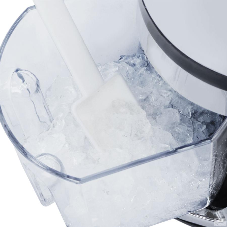 クラッシュアイス　アンバー アイスクリームとザクザク氷の組み合わせがたまらない美味しさ