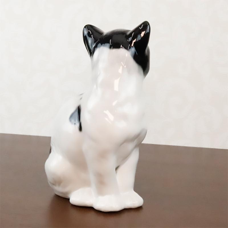 ネコ 置物 動物 オブジェ 猫 ねこ イタリア製 陶磁器 41168 置き物