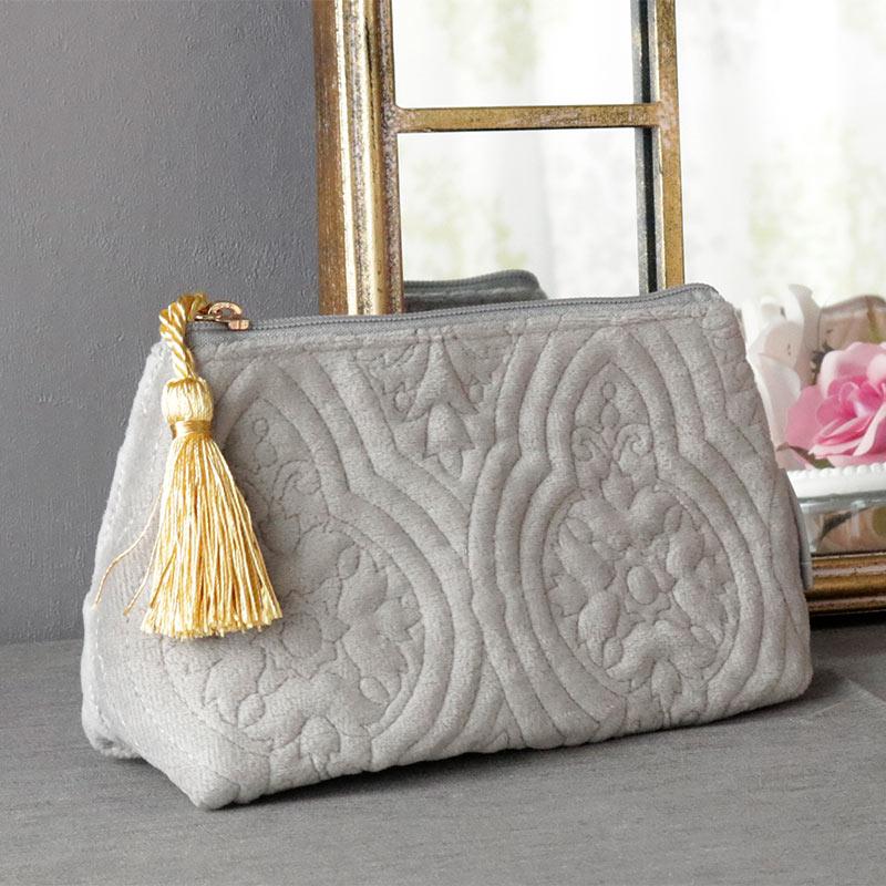 ポーチ 小物入れ 小 爆安プライス おしゃれ タッセル M 送料無料 Mathilde マチルドエム