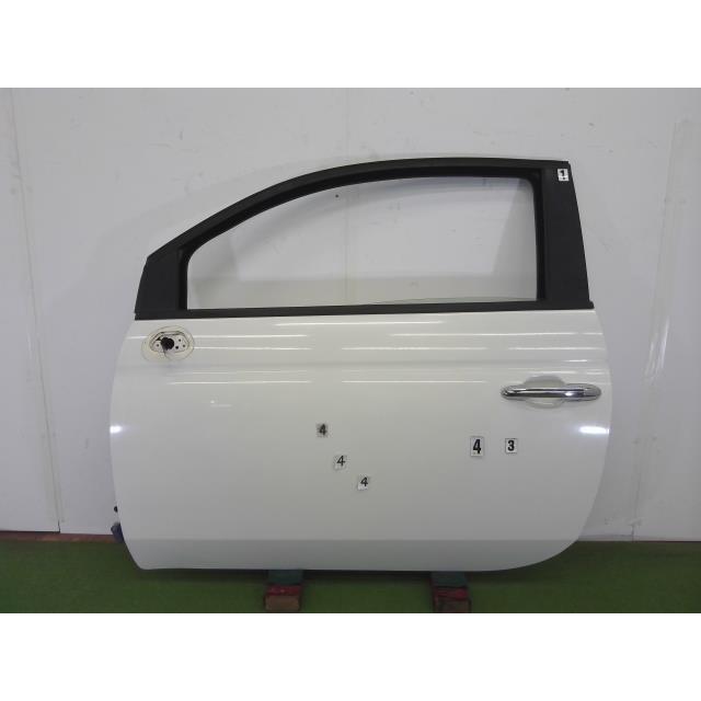 フロント左ドア フィアット 500 ABA-31212 フロント 左 ドア 白 個人宅配送不可 yatsu