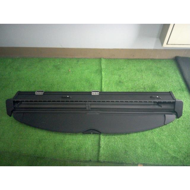 ベンツ Cクラス DBA-204248 トノカバー C200 個人宅配送不可 : ヤツ