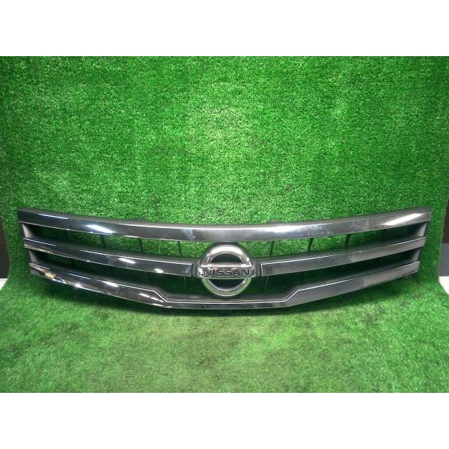 ルークス DBA-ML21S フロント グリル Z7T 71741-82KC ハイウェイスター