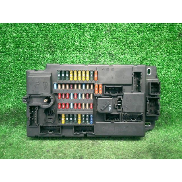 BMW ミニ ABAML16 ヒューズ ボックス 6135345373801 R55 yatsu 220630000367800ヤツ