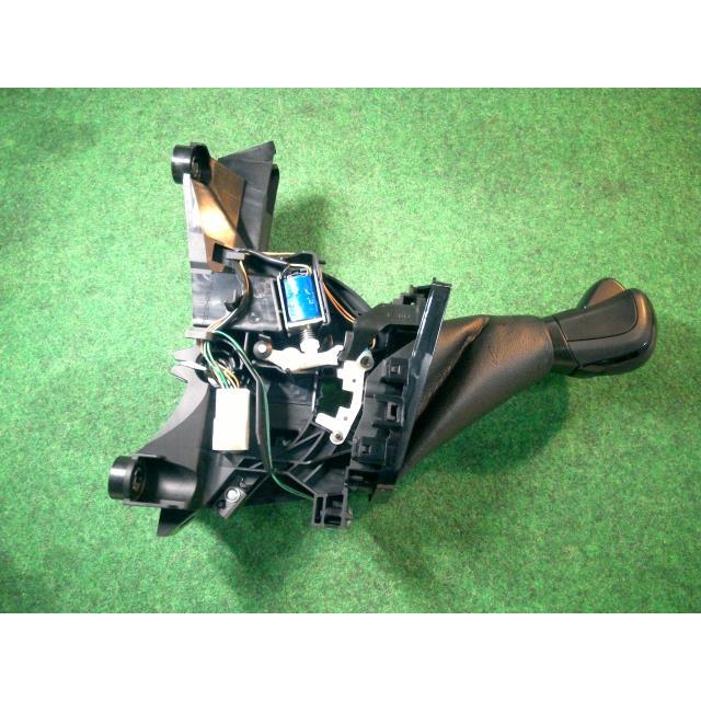 スイフト DBA-ZC83S シフトレバー ZMU yatsu : ヤツヅカ