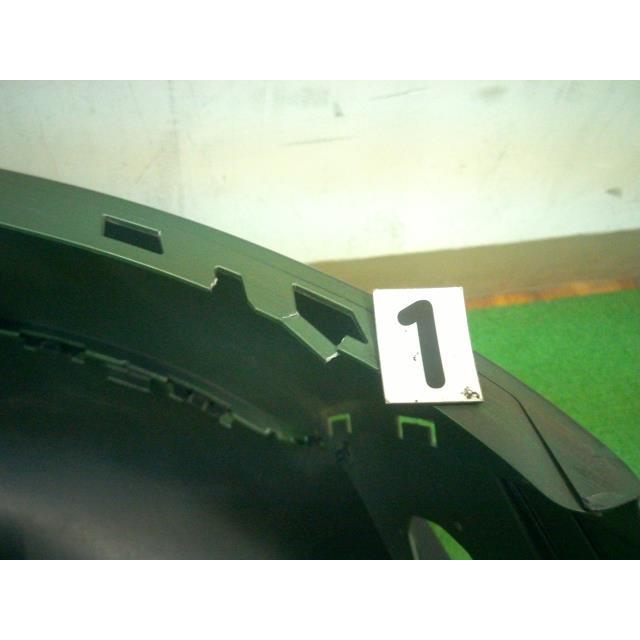 BMW ミニ LDA-XD20F リア バンパー カバー C15 51129801880 緑 R60