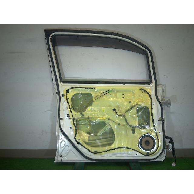 ムーヴ DBA-LA150S フロント 左 ドア W24 白 個人宅配送不可 yatsu