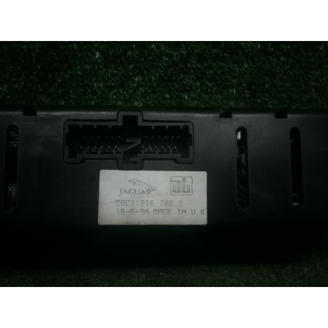 XJ ジャガー XJシリーズ E-JLG エアコン スイッチ パネル 08C11816