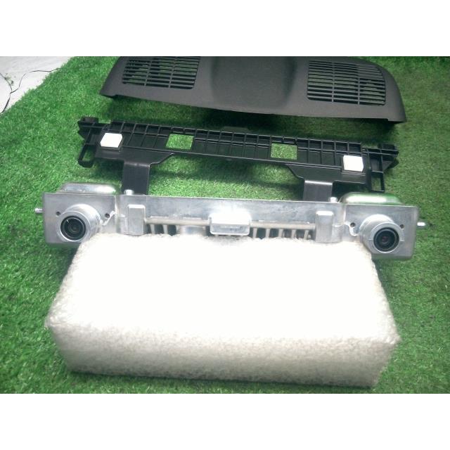 スズキ　ワゴンRスマイル 5aa-mx91s フロントカメラ　バンパー ワゴンRスマイル 5AA-MX91S カメラ ZYW 3F211-84S00 フロント カバー