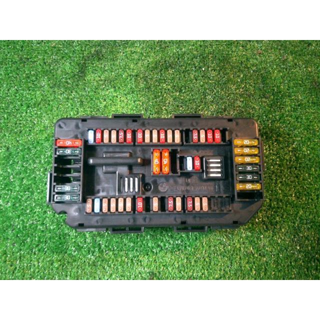 BMW 3シリーズ DAA3F30 ヒューズ ボックス 300 61149224879 エンジンルーム yatsu