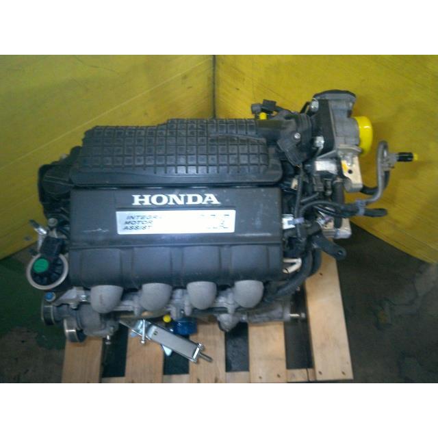 フィット DAA-GP4 エンジンASSY Y70P LEA-MF6 個人宅配送不可 yatsu