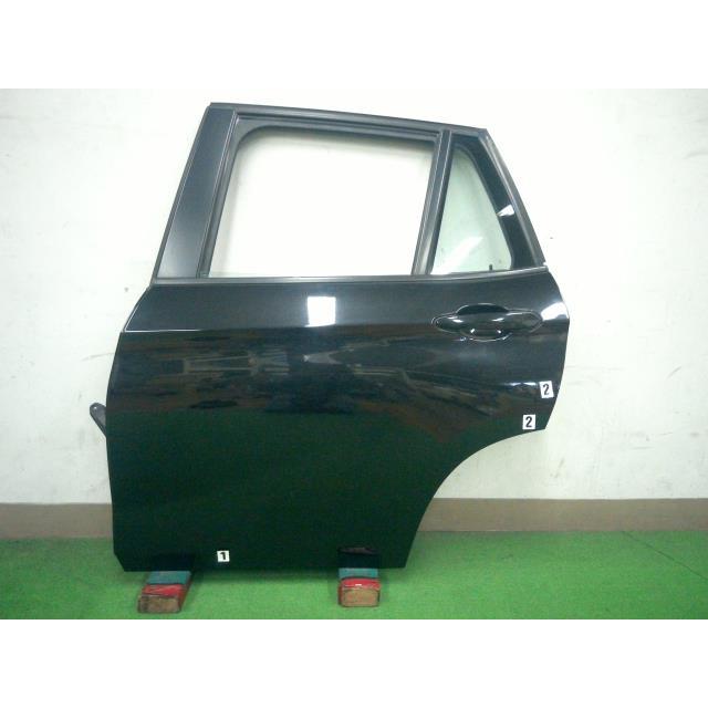 BMW X1 ABA-VL18 リア 左 ドア リヤ 475 E84 黒 個人宅配送不可 yatsu