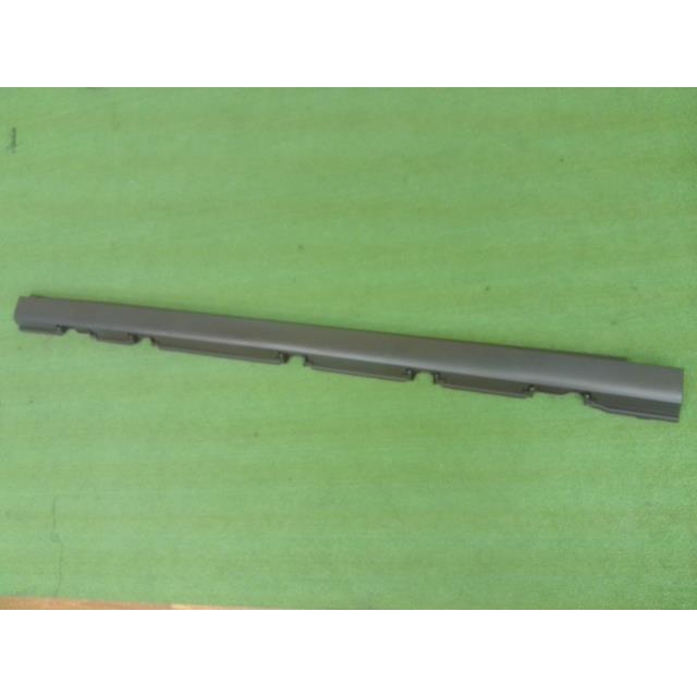 確認用 ラパン 5BA-HE33S 右 サイド ステップ スカート 77231-80P0 未使用品