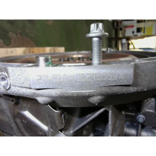 ベンツ Cクラス DBA-205240C エンジンASSY 775 W205 274M16 個人宅配送