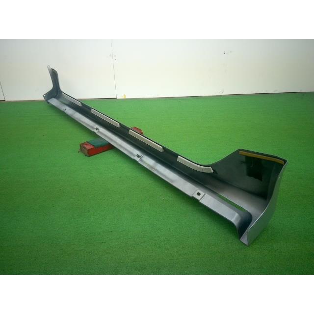 コルト DBA-Z21A 右 サイド ステップ スカート A31 MZ576115 個人宅配