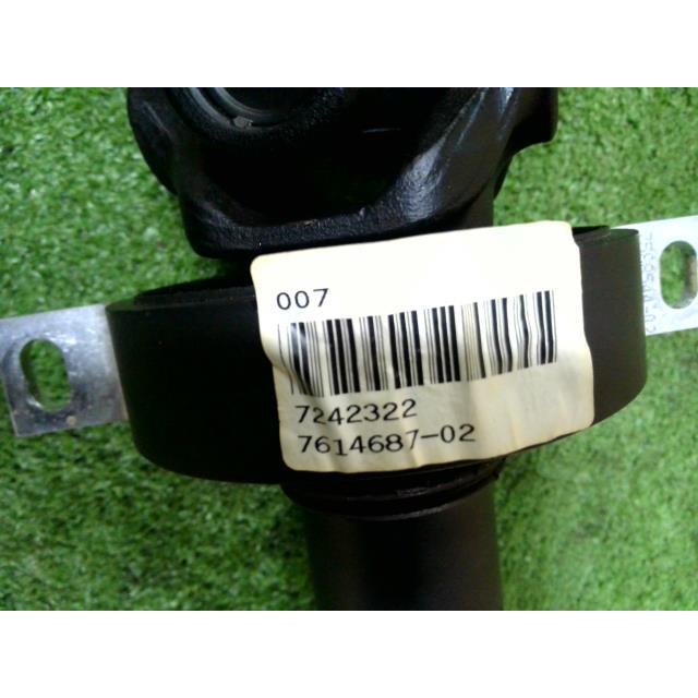 BMW 5シリーズ DAA-FZ35 リア プロペラ シャフト 300 7614687-02 F10 ハイブリッド 個人宅配送不可 yatsuの画像