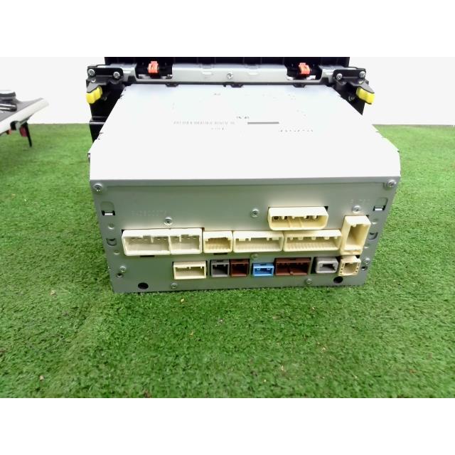 ハリアー DBA-ZSU60W カー ナビ ゲーション 070 86100-48250 yatsu