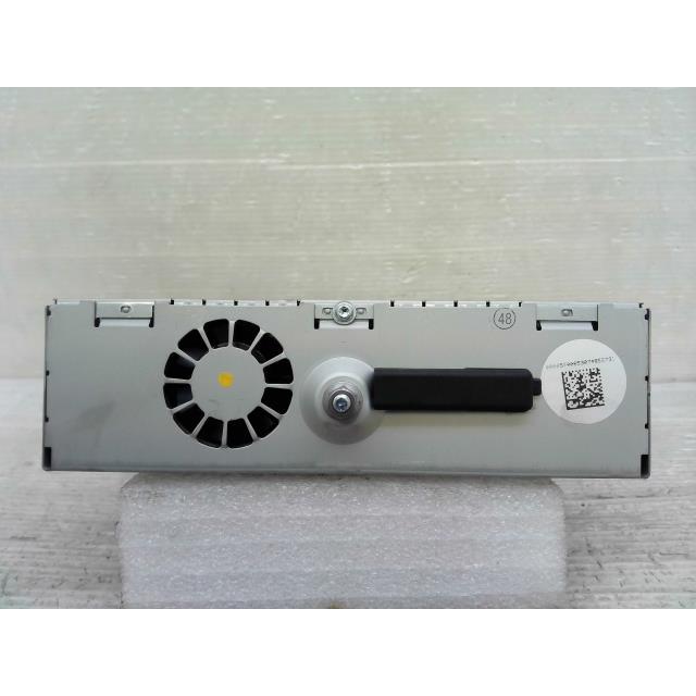 ベンツ Cクラス DBA-204047 テレビ チューナー 197 A2129008212 yatsu