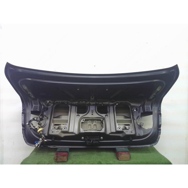 BMW 3シリーズ LDA-3D20 トランク リッド 475 F30 320d 黒 個人宅配送 