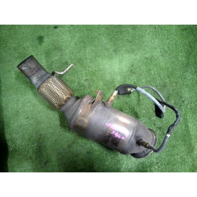 BMW 5シリーズ DBA-XG20 触媒 キャタライザー 416 F10 523i yatsu