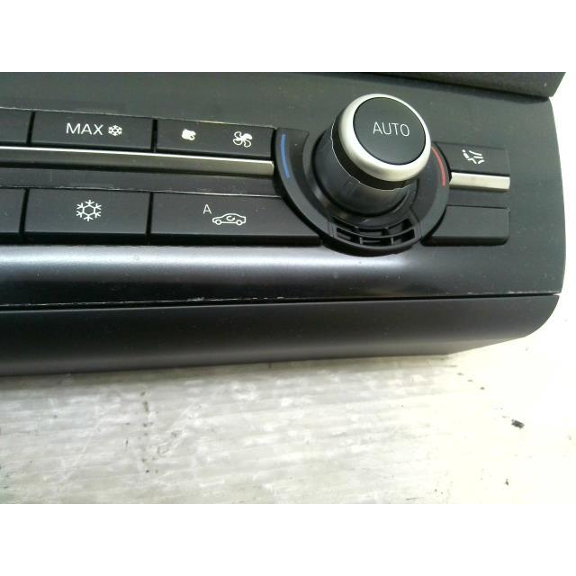 BMW 5シリーズ DBA-XG20 エアコン スイッチ パネル 416 926374701 F10