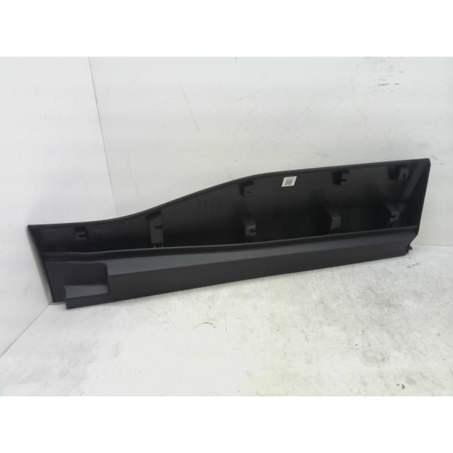 カローラクロス 6AA-ZVG15 左Rドアプロテクター 75078-16010 新車外し