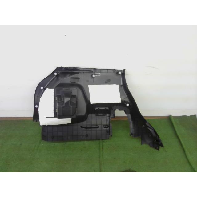 ライズ 5AA-A202A 「右クォータートリムパネル」 62630-B1160 未