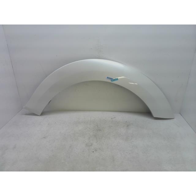 ウィッシュ DBA-ZGE22W 右Fオーバーフェンダー 070 2.0Z モール