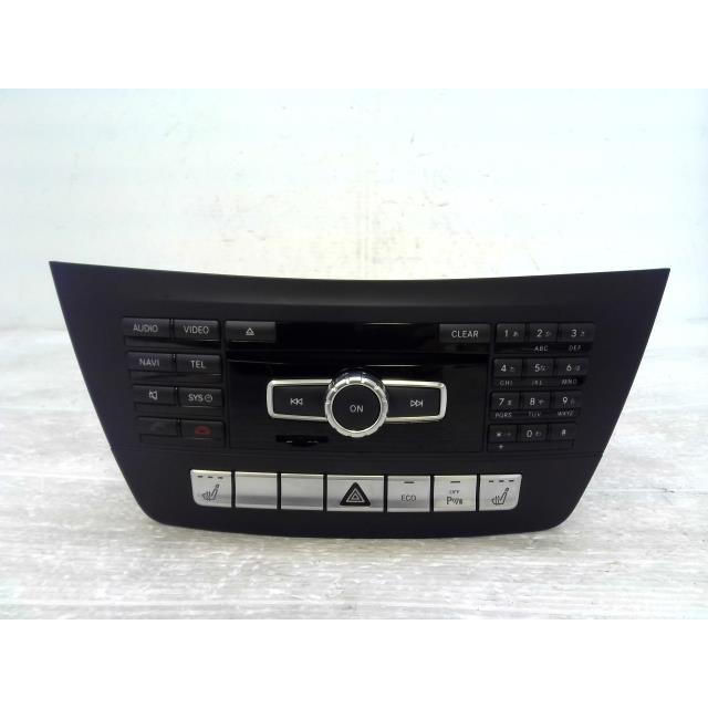 ベンツ Cクラス DBA-204349 カー ナビ ゲーション 149 A2049000314