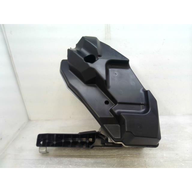 レクサス（LEXUS） UX 6AA-MZAH10 スピーカー 085 86150-76040 yatsu