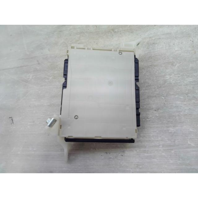 レクサス（LEXUS） UX 6AA-MZAH10 ヒューズ ボックス 085 yatsu : ヤツ